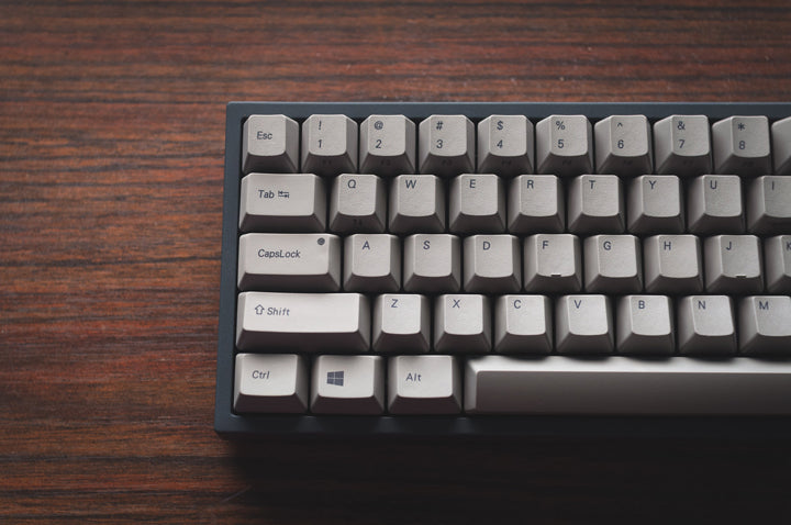 gray mechanical keyboard