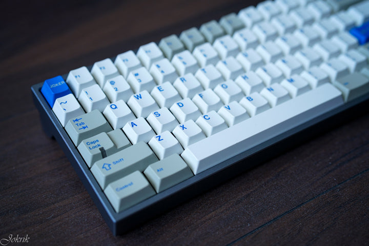 white keycap sets