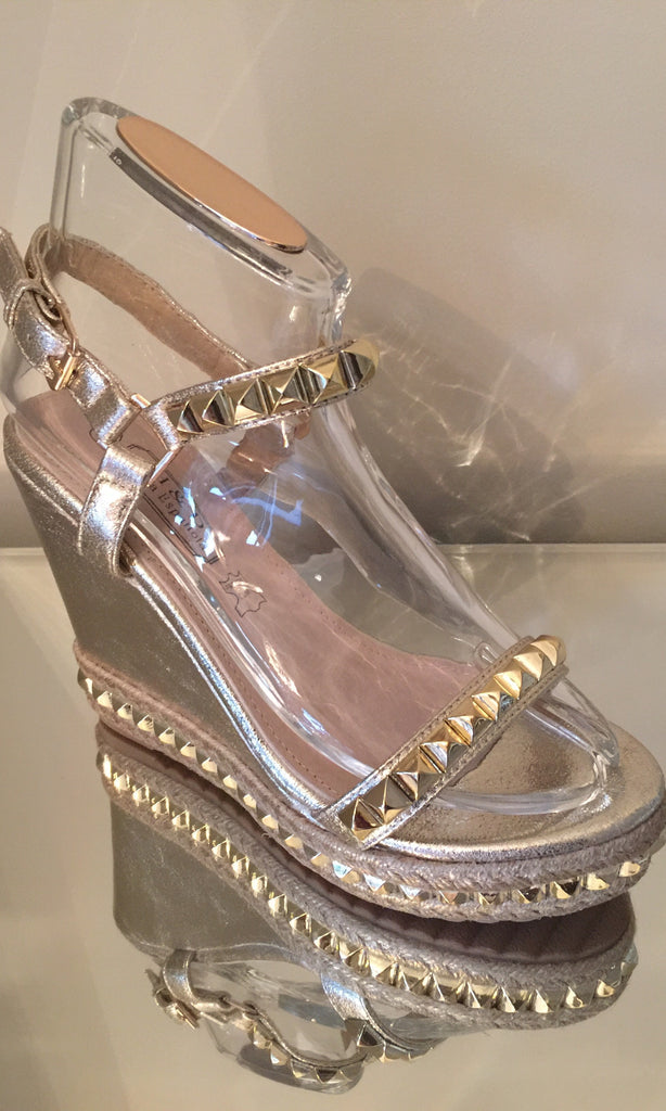 LUCHIA GOLD WEDGES – THE BOUTIQUE ESSEX