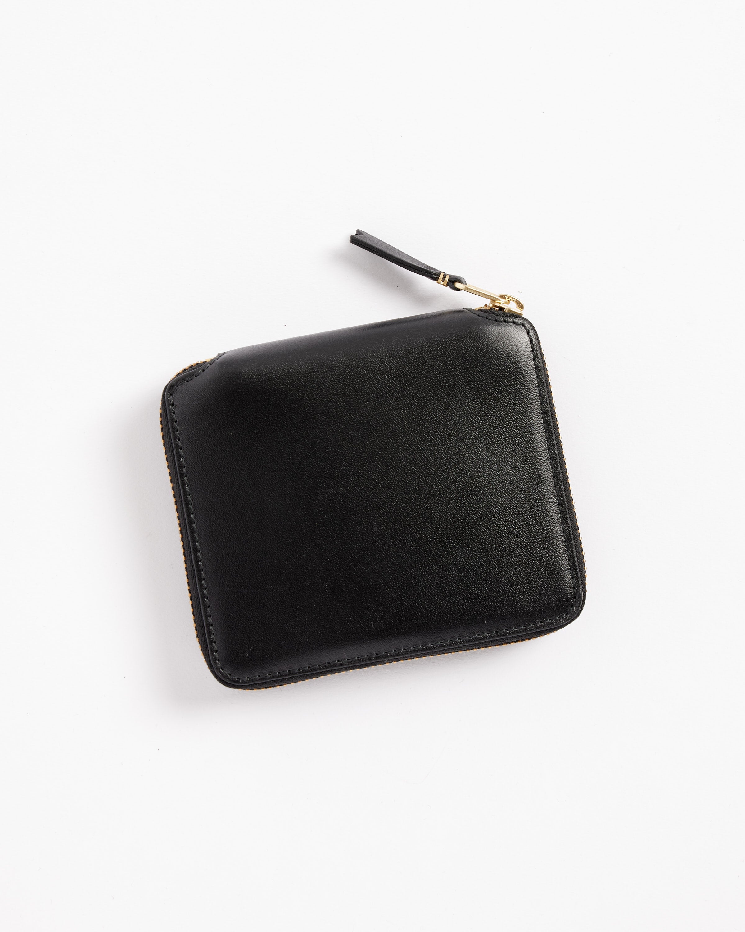 Small leather goods - Classics — Fashion