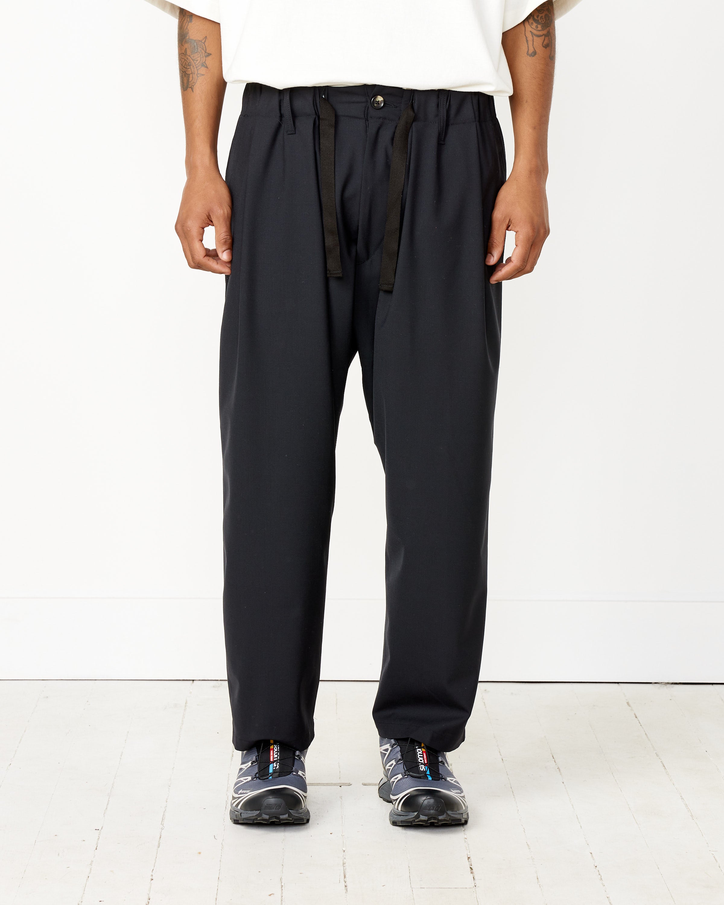 sillage ESSENTIAL BAGGY TROUSERS NAVY - ショートパンツ