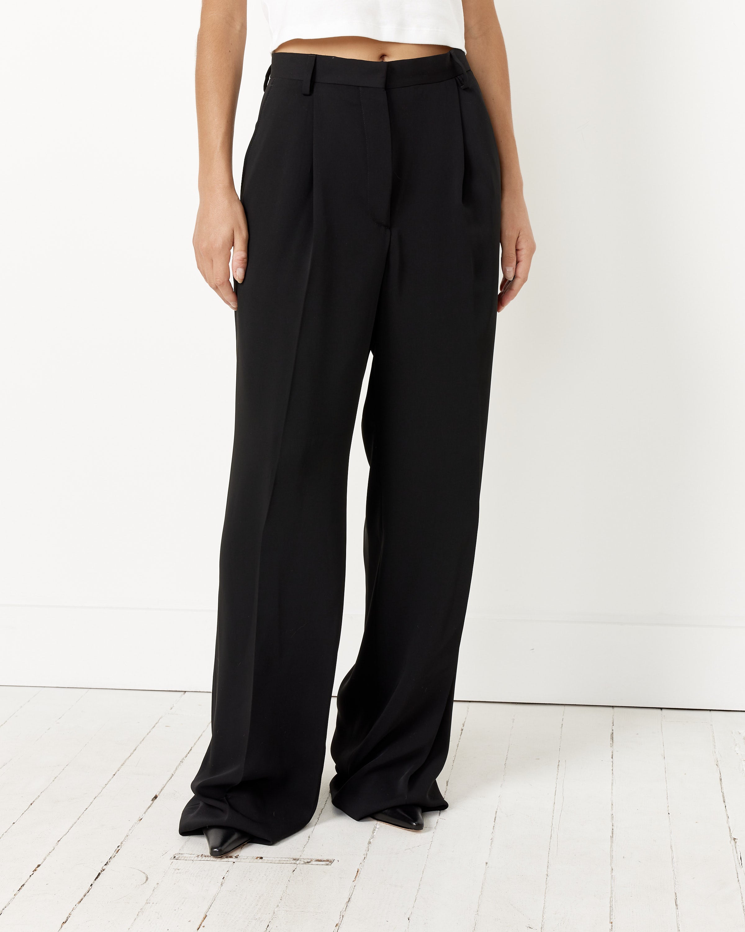 Pleat Front Wide Leg Pants in Charcoal by MIJEONG PARK – New Classics  Studios