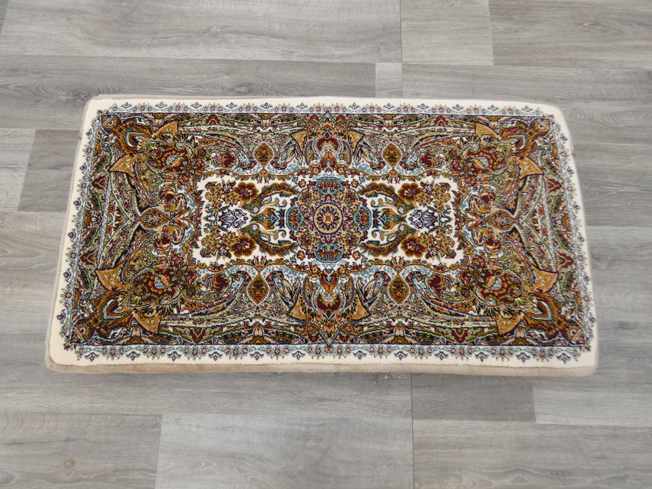 Middle Eastern Arabic Style Seating Floor Cushion Rugs Direct   P2050268 934x700 