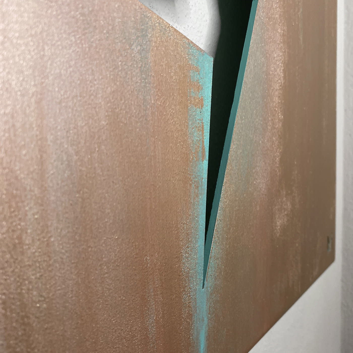 Scultura in bronzo all'alluminio Squarcio - Vista alternativa 4