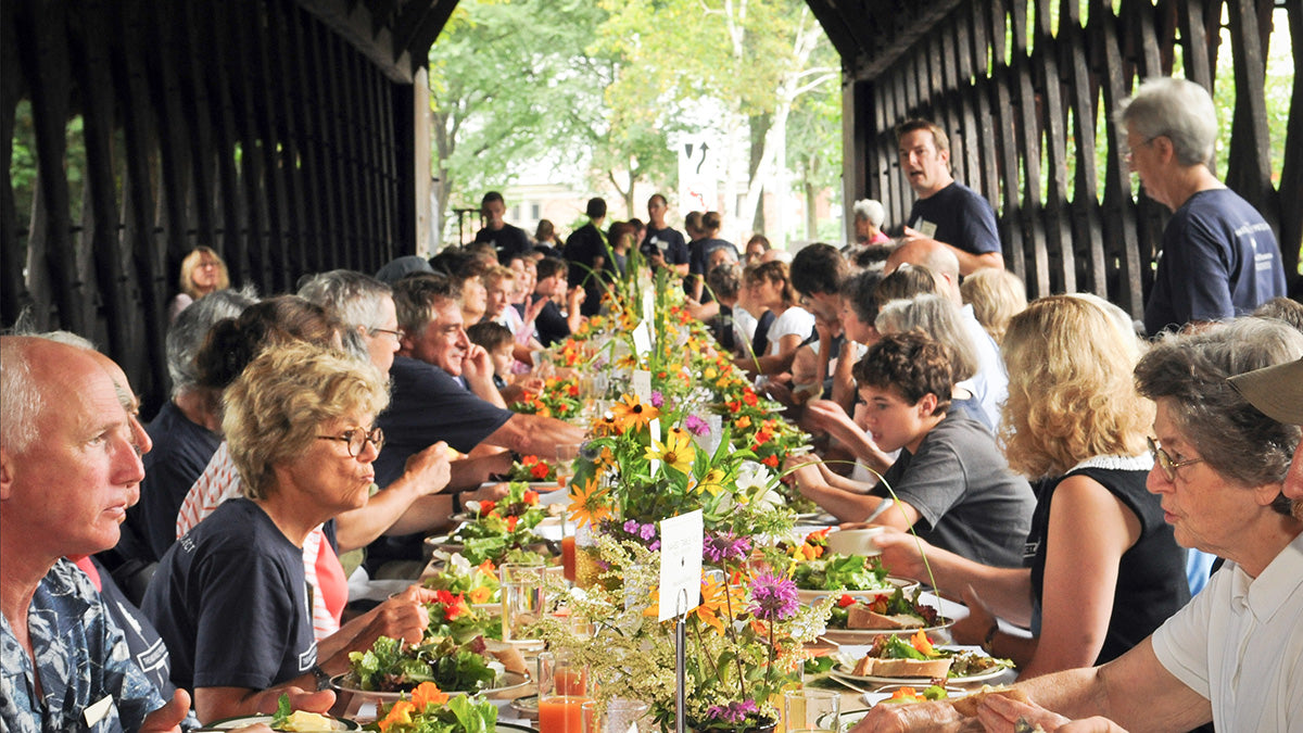 ShackletonThomas_Naked_Table_Sustainable_community_Lunch_1