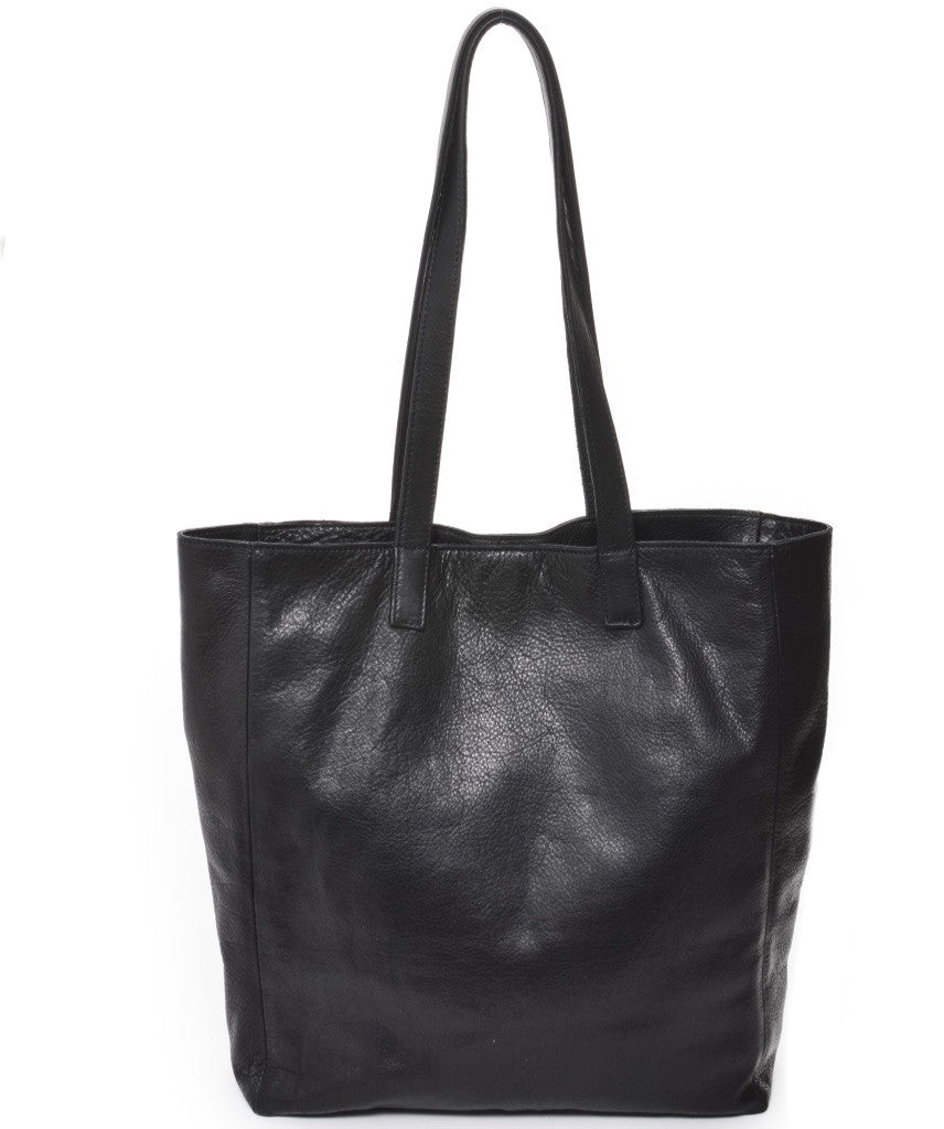 Le MAG bag, handcrafted Italian leather tote bag for women. Black ...