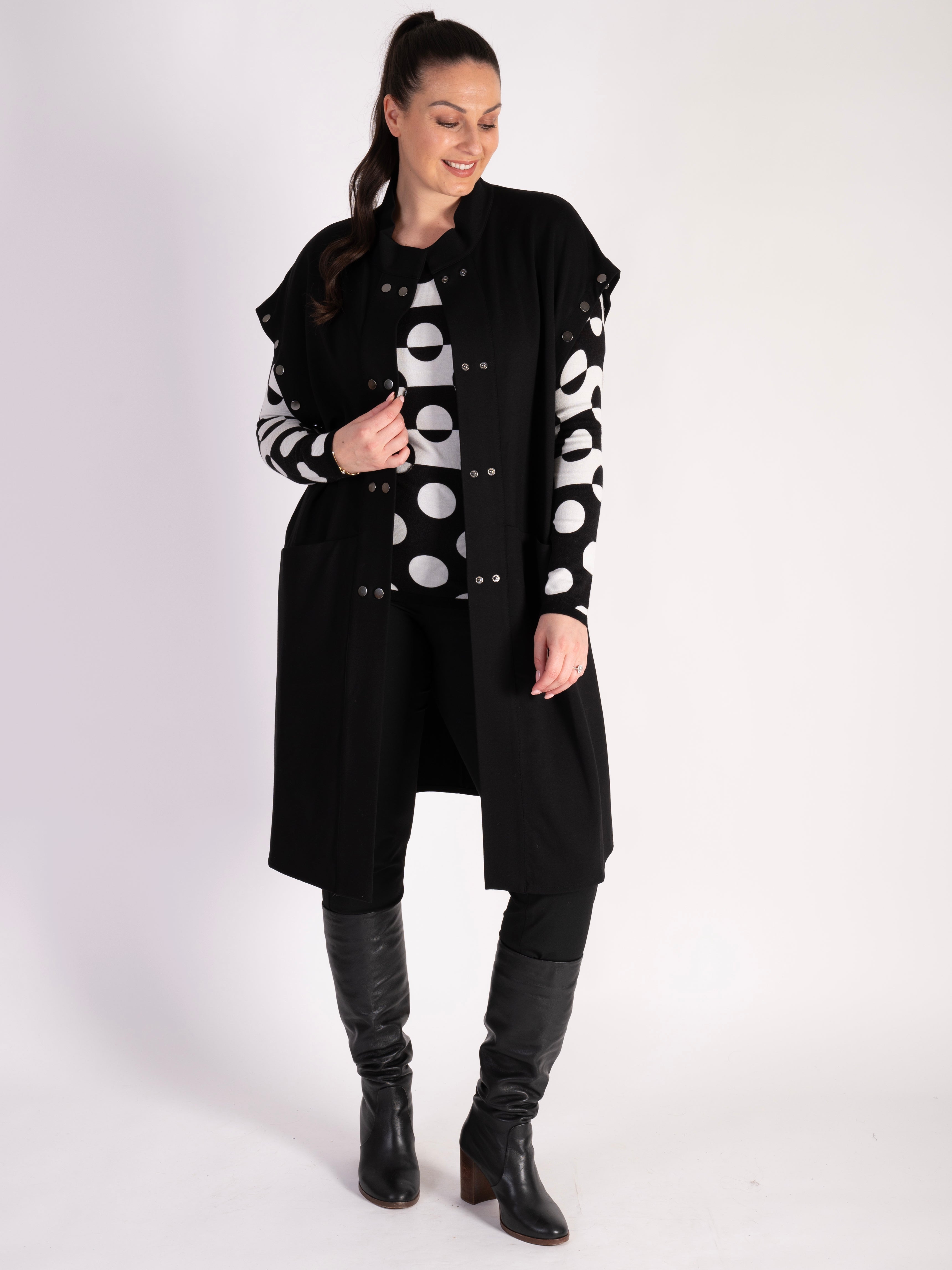 Black Long Jacket With Removable Sleeves