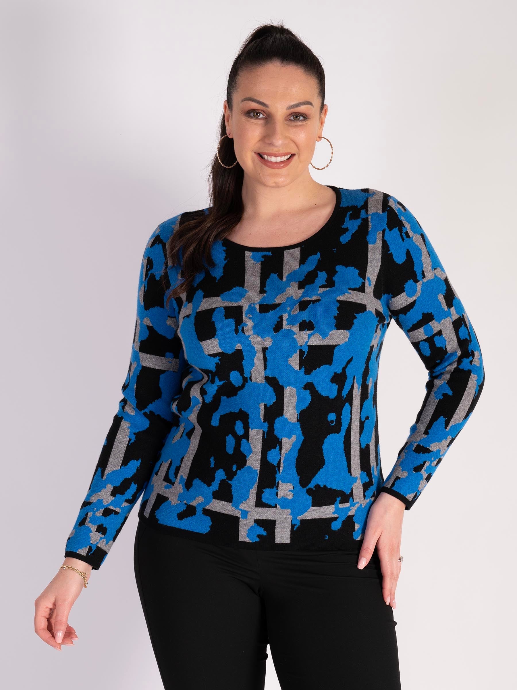 Black/Cobalt Geometric Abstract Jumper