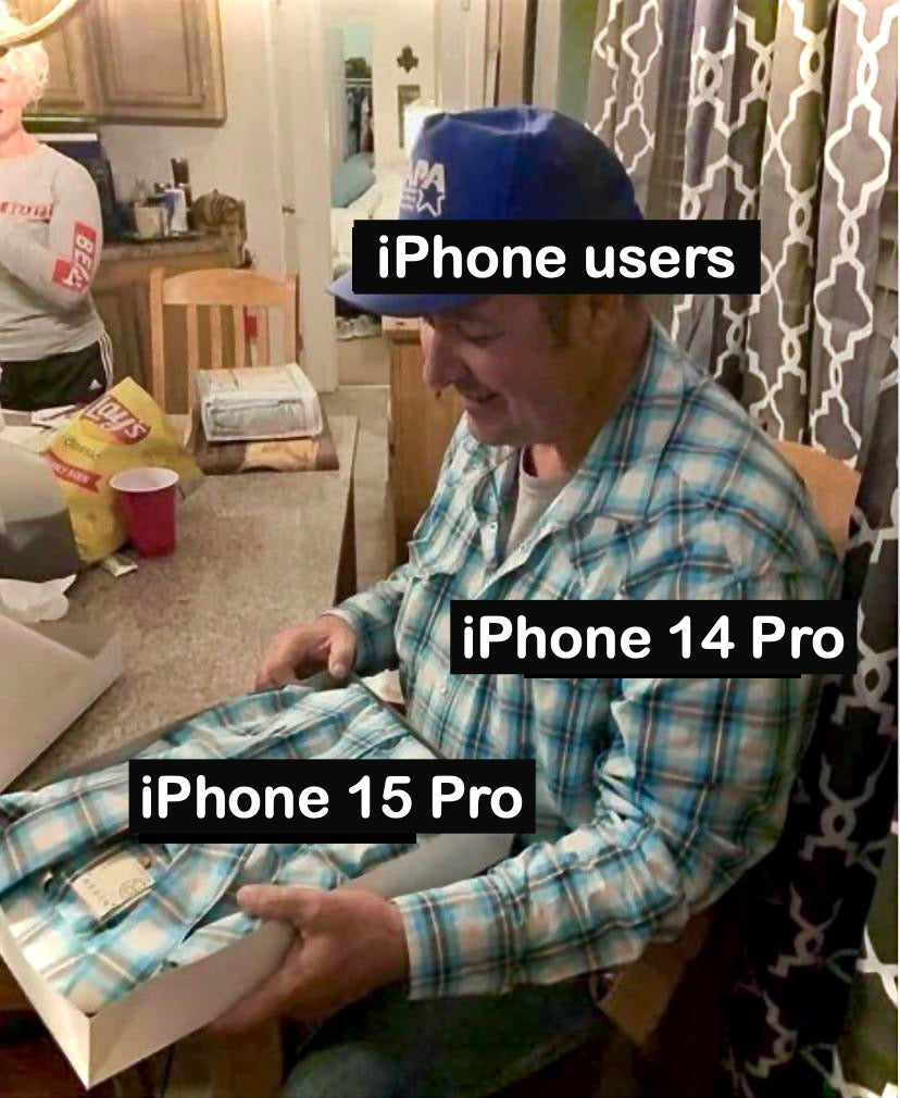 memes del iPhone 15