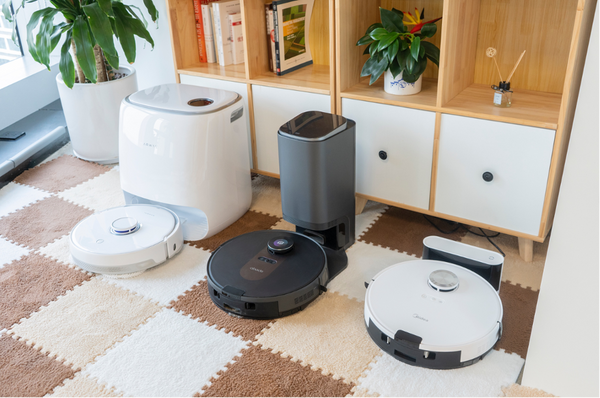 Narwal Freo, Obode A8 and Midea M9- three of the best robot vacs of 2023