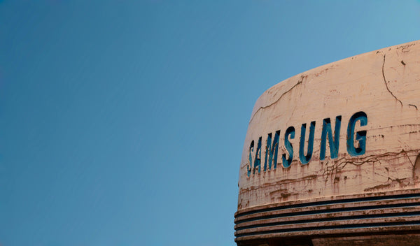 Señalización de Samsung en el edificio