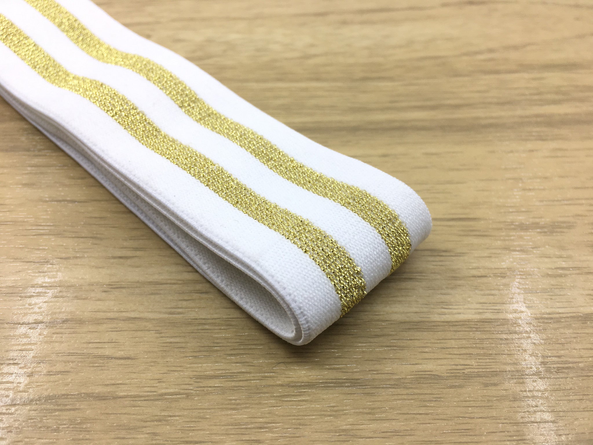 gold elastic band