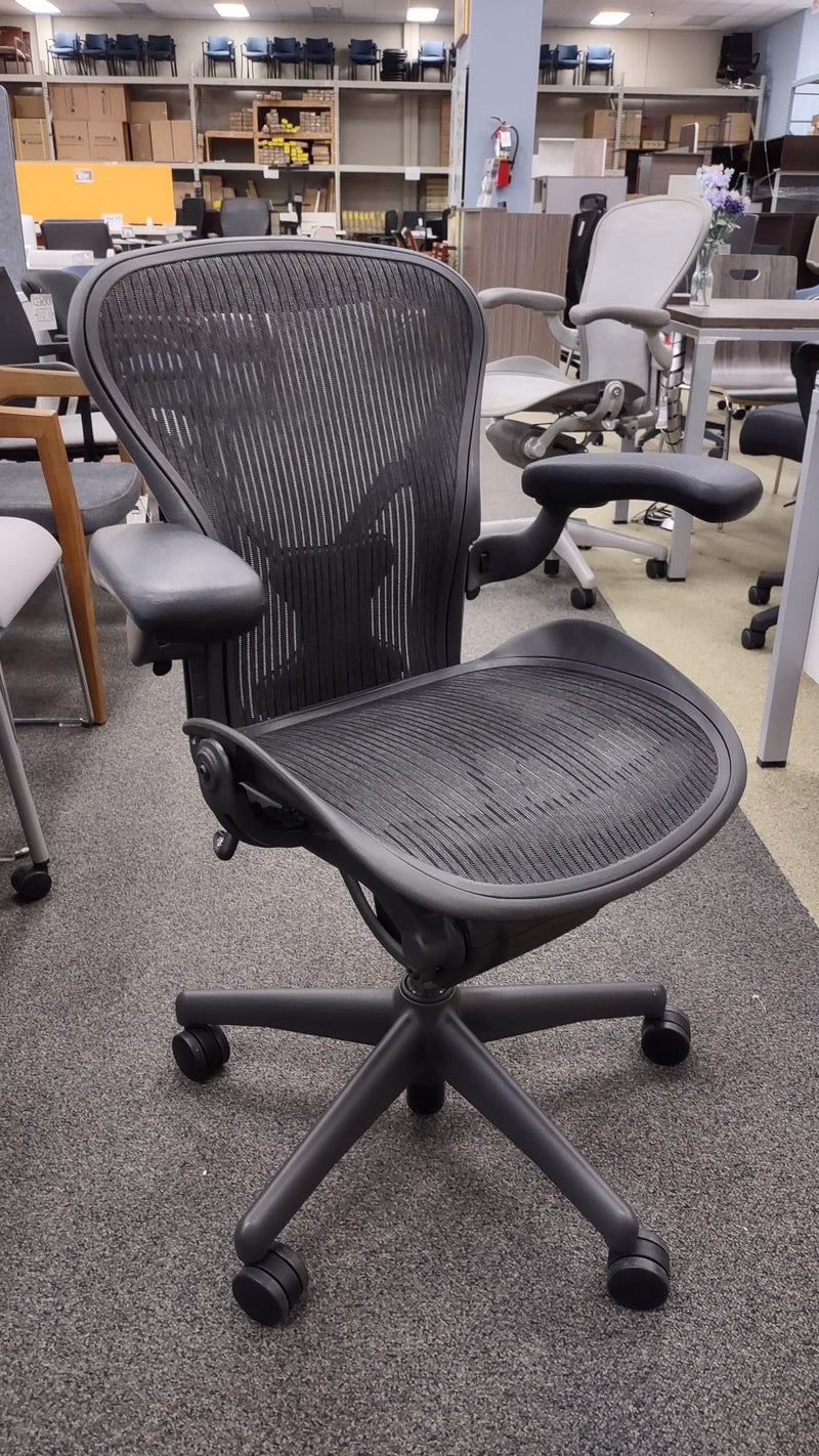 Used Herman Miller Aeron Chairs | San Diego Office Furniture Outlet