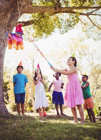Spiel Und Spaß Unter Freiem Himmel: Die Besten Ideen Für Den Ultimativen Kindergeburtstag im Freien!