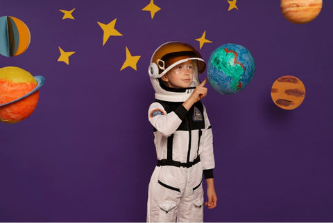 Weltraum-Abenteuer Für Kleine Entdecker: Spiele, Spaß Und Eine Tabelle Für Den Perfekten Kindergeburtstag!