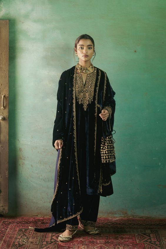 A Velvet Dupatta