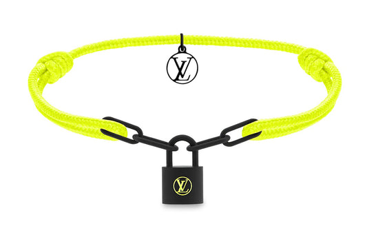 Louis Vuitton LV Iconic Tresor Bracelet Gold Metal & Zircon. Size One Size