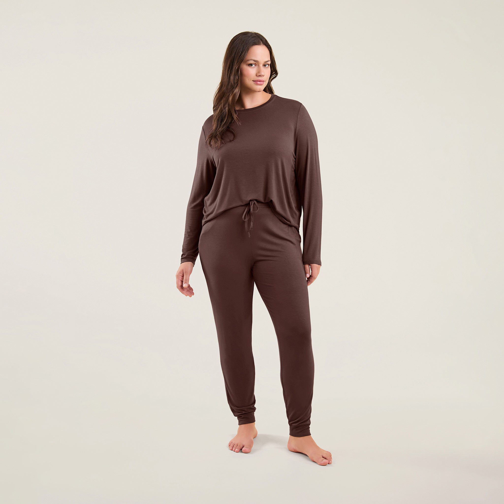 https://cdn.shopify.com/s/files/1/0654/5565/3115/files/NUD600_WS-054-055_The-Pajama-Jogger-Set_Coffee_OF_Full_Front_1.jpg?v=1697575738&width=5000