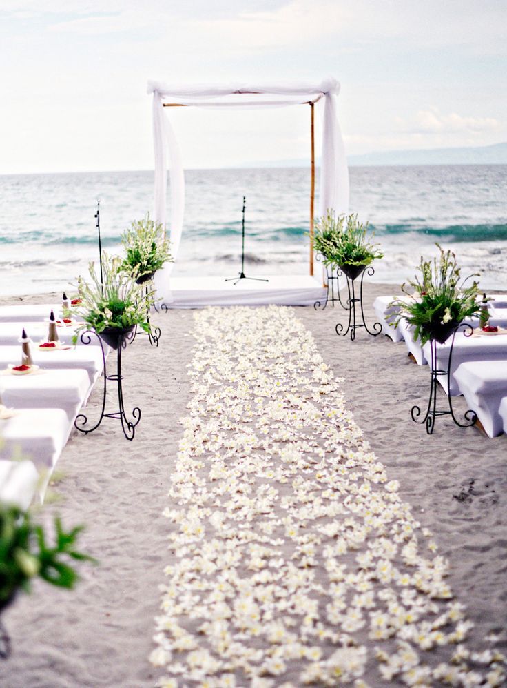 Boda-en-la-Playa-flores-suelo-Mimetik-Bcn