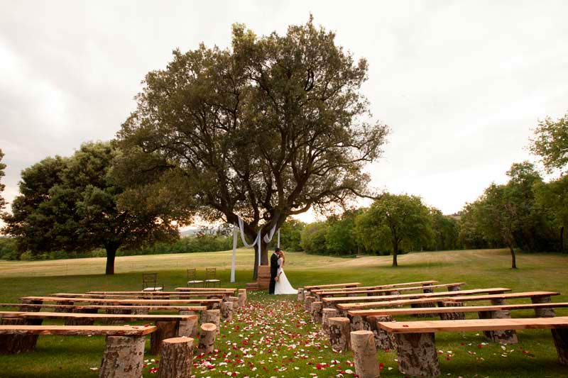 How-to-save-on-your-wedding-rustic-ceremony-Mimetik