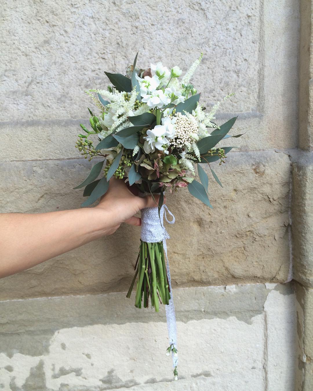 Your ideal bohemian bridal bouquet | With Au Nom de la Rose – Mimetik