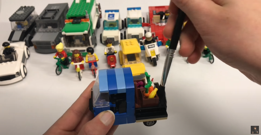 tips-for-dusting-cleaning-your-lego-moc-layout