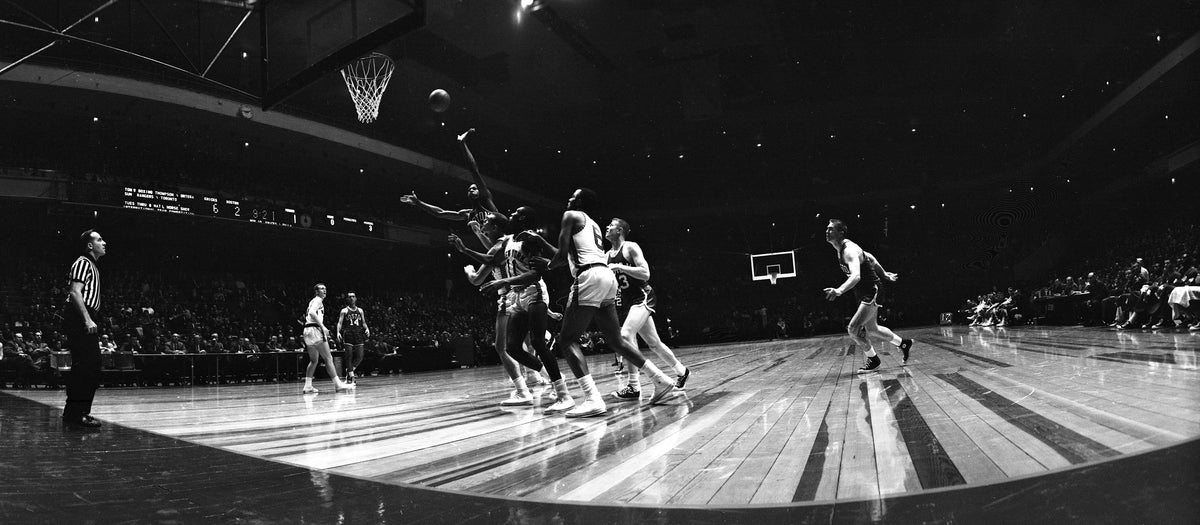 Neil Leifer on X: Multiple exposure portrait of Milwaukee Bucks' Lew  Alcindor, later known as Kareem Abdul-Jabbar, during a photo shoot.  Alcindor is shown wearing his UCLA college jersey and his Power