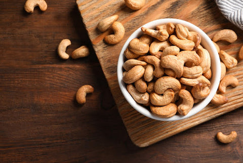 cashews & collagen-boosting diet