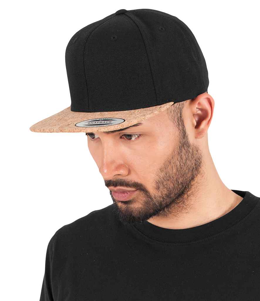 Holder Snapback Cap Pencil – Flexfit