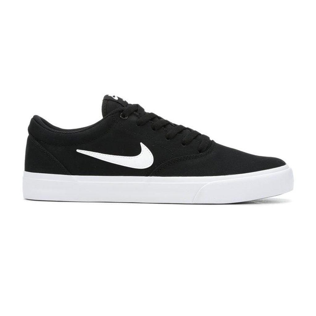 NIKE SB | CHARGE SUEDE SHOES. BLACK 