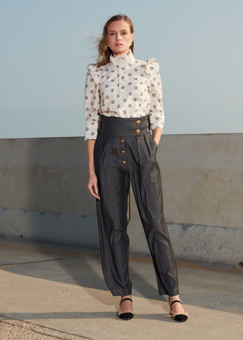 SS21_Lookbook_Page_14_Image_0002