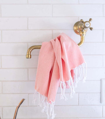 QuiQuattro Stripes Turkish Towel: Luxurious Absorbency for Everyday  Elegance