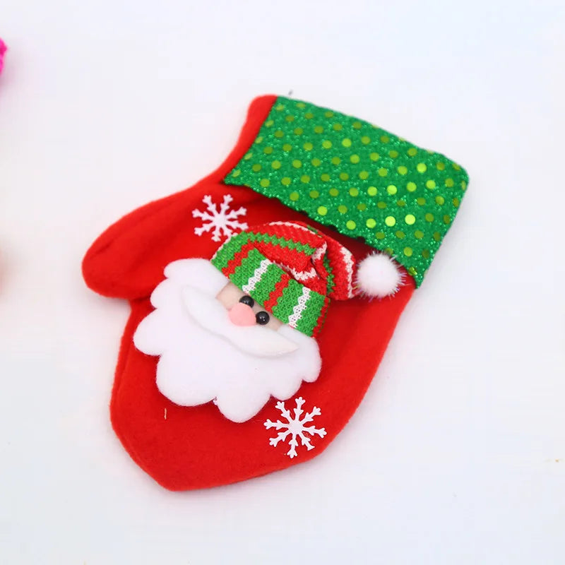 Festive Santa Hat Cutlery Holder for Christmas - Image 4