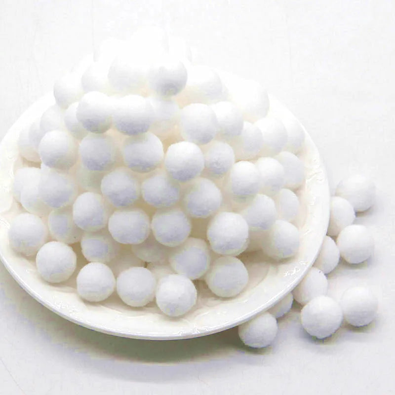 Festive DIY Pom Pom Balls for Christmas Crafts - Image 23