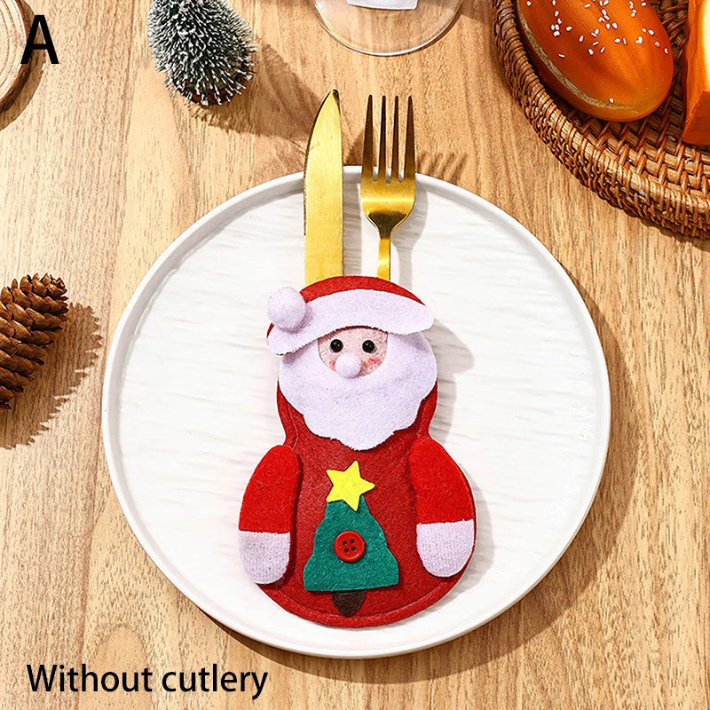 Festive Christmas Tableware & Cutlery Holder Set - Image 8