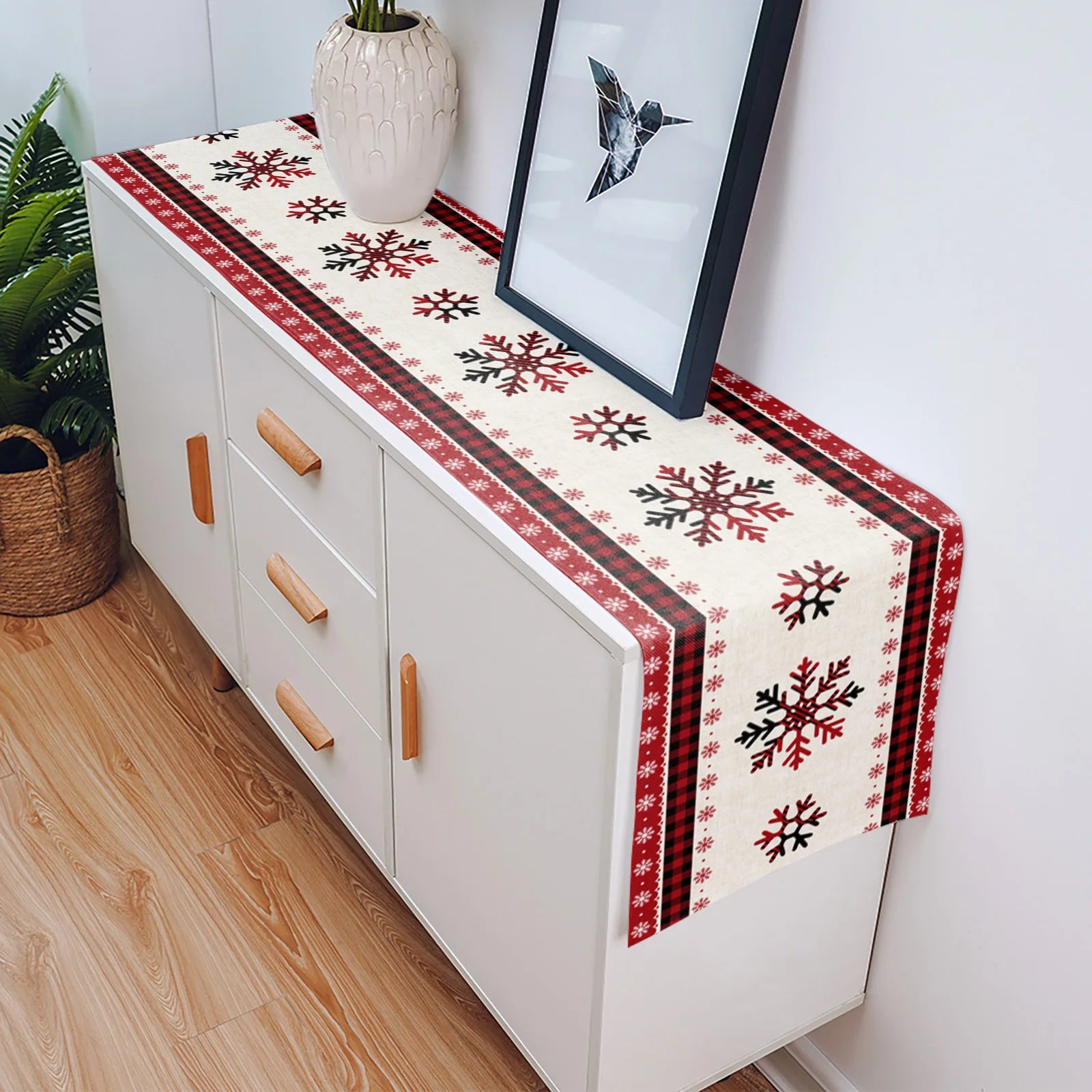 Christmas Red Plaid Snowflake Table Runner - Image 8