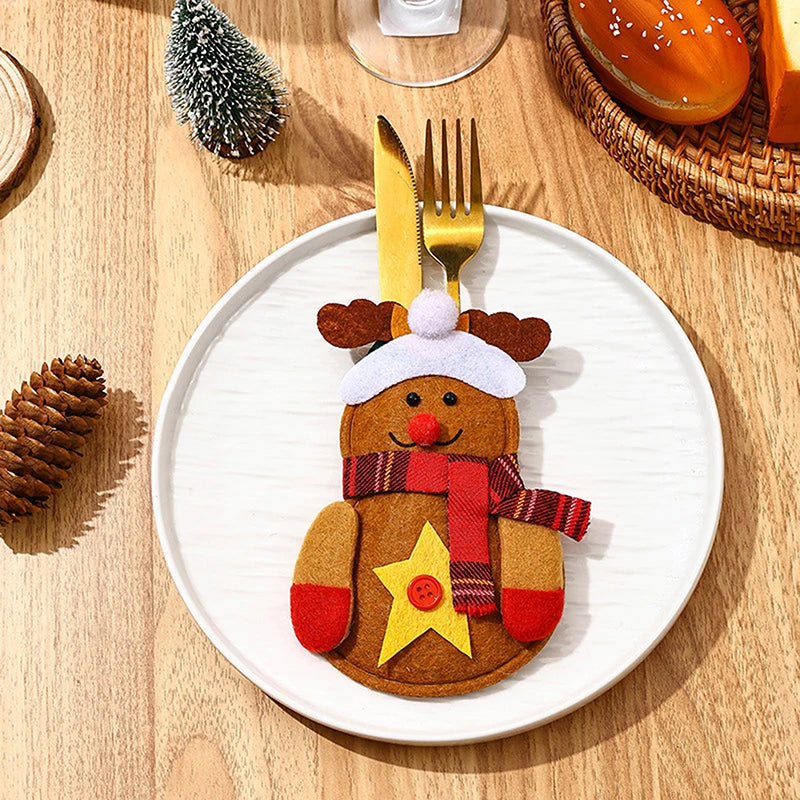 Festive Christmas Tableware & Cutlery Holder Set - Image 13