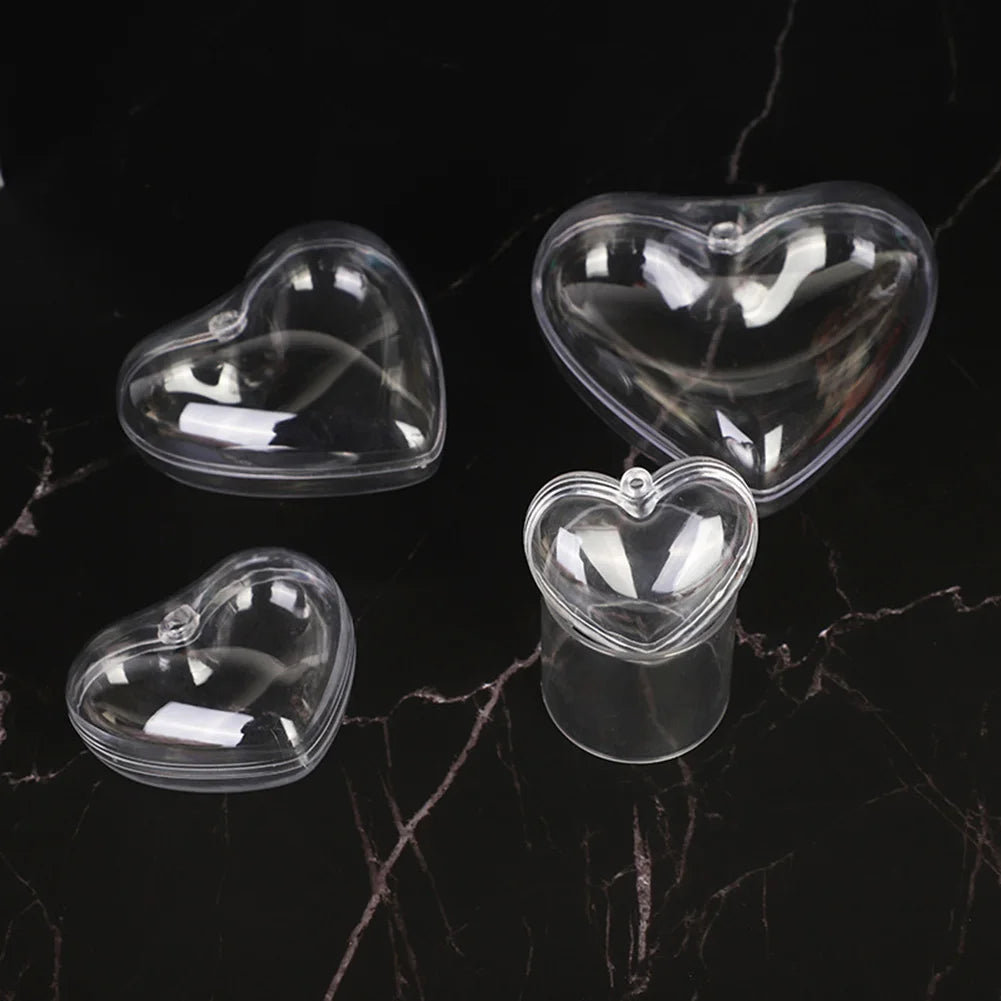 Charming Clear Heart Baubles for Christmas Decor - Image 7