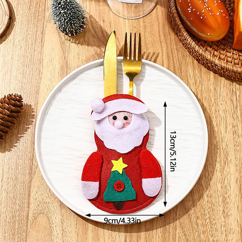 Festive Christmas Tableware & Cutlery Holder Set - Image 10