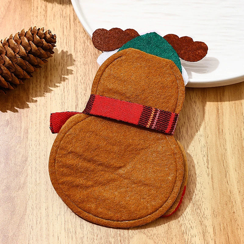 Festive Christmas Tableware & Cutlery Holder Set - Image 12