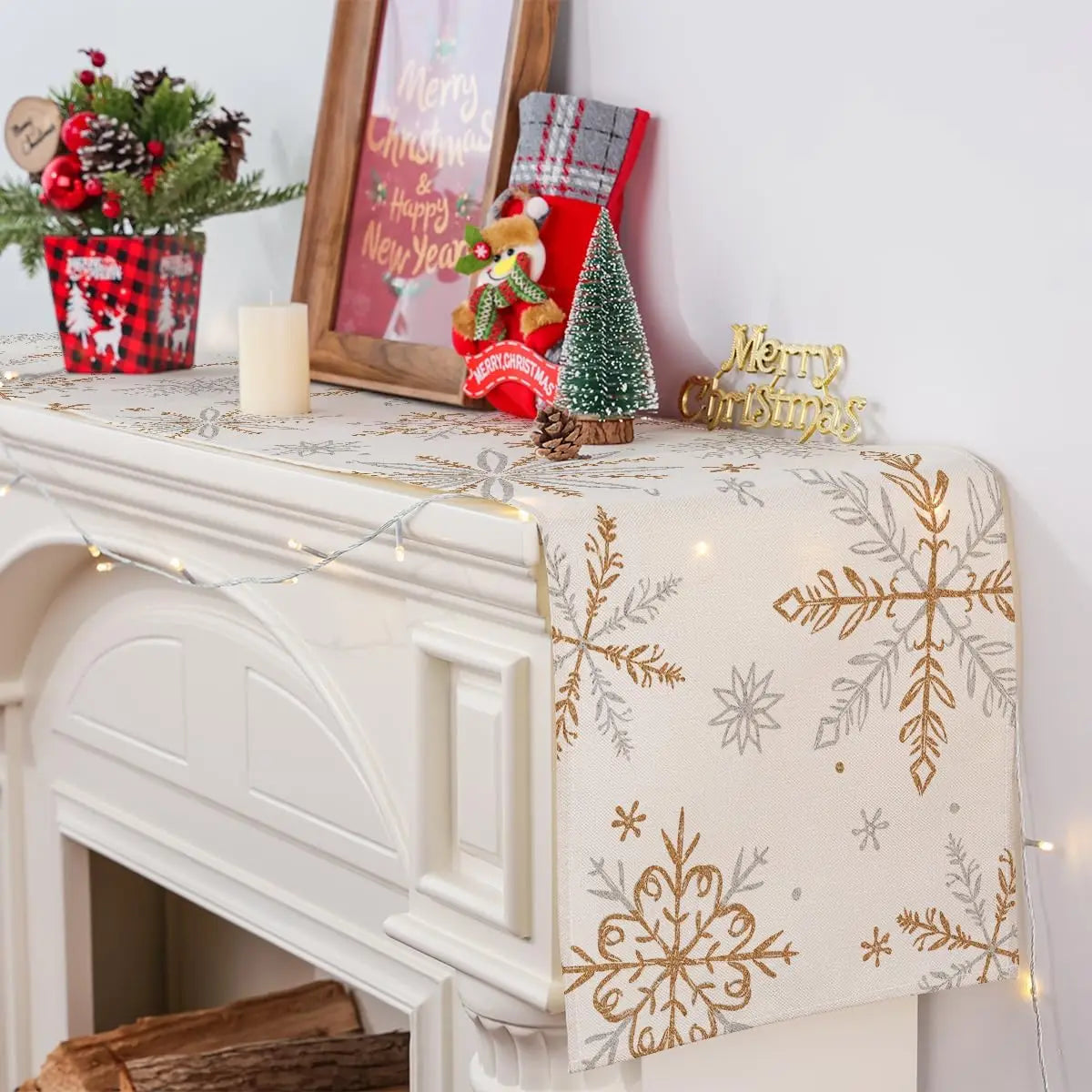Charming Snowflake Linen Table Runner for Christmas - Image 3