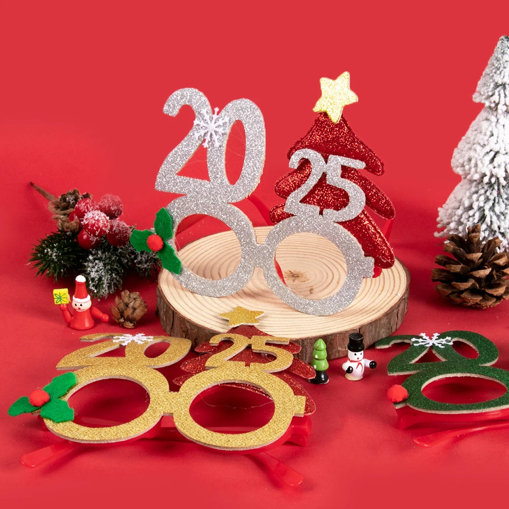 Festive Christmas Glasses for Holiday Fun - Image 16