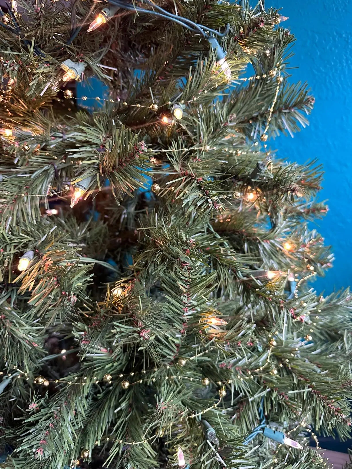 Festive 10m Christmas Tree Beads Garland Decor - Image 9
