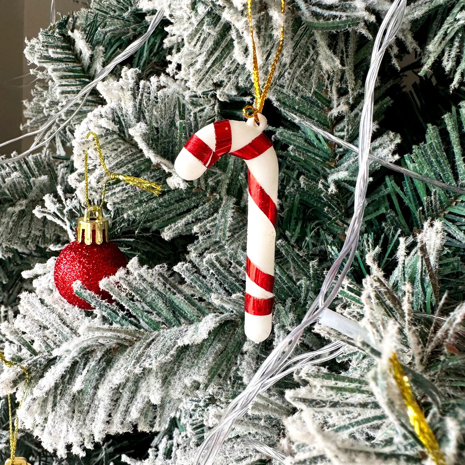 Large Golden Red Christmas Baubles for Festive Decor - Image 25