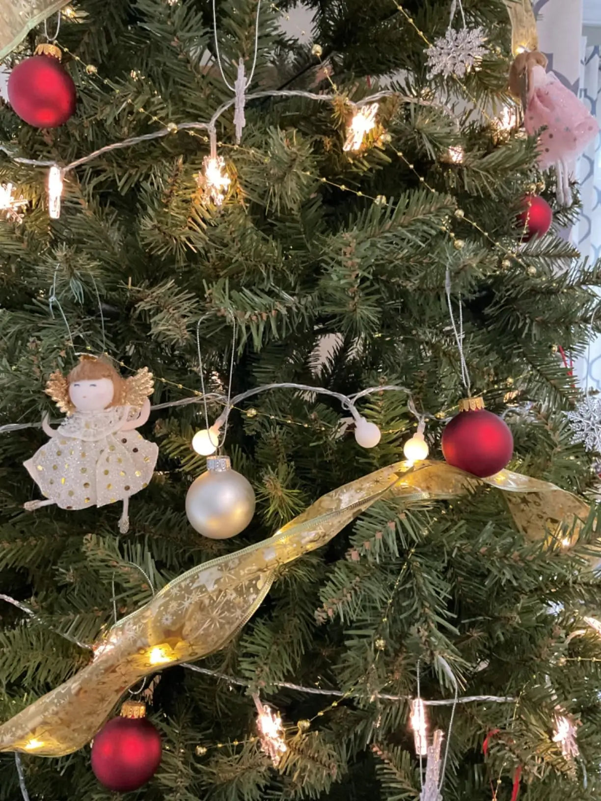 Festive 10m Christmas Tree Beads Garland Decor - Image 7