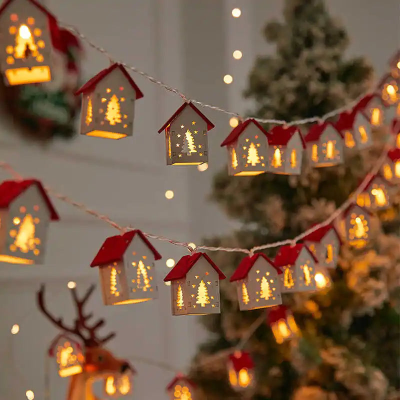 Charming Mini House LED Light String for Christmas - Image 4