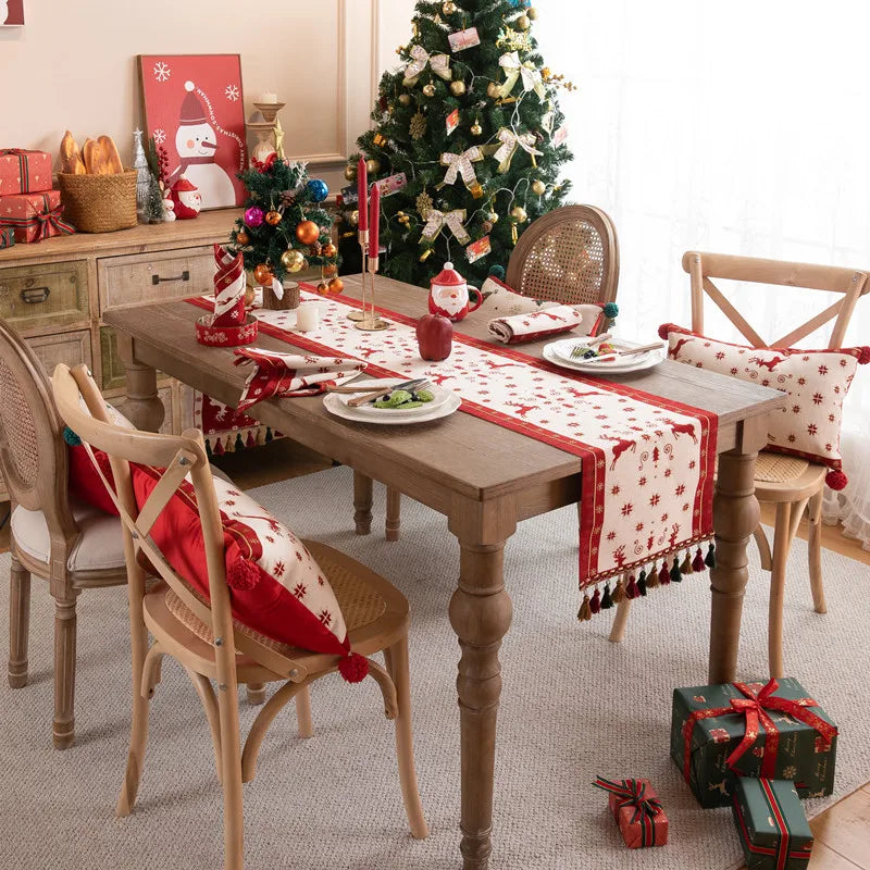 Luxurious Red Jacquard Tassel Table Runner for Christmas - Image 3