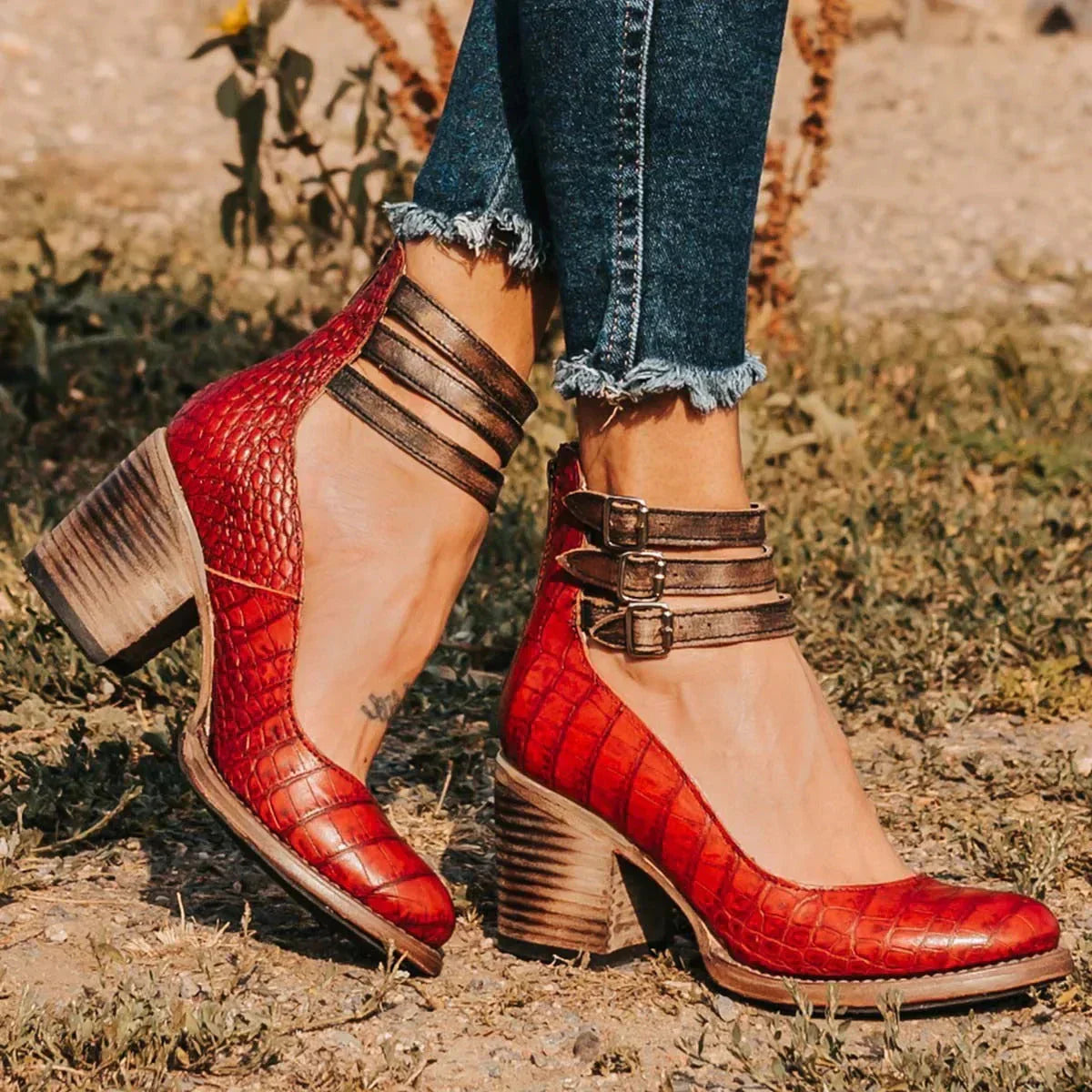Product Image for Fudus | Modische Pumps Mit Knöchelriemen Stil, Rot (Limitierte Auflage) / 42