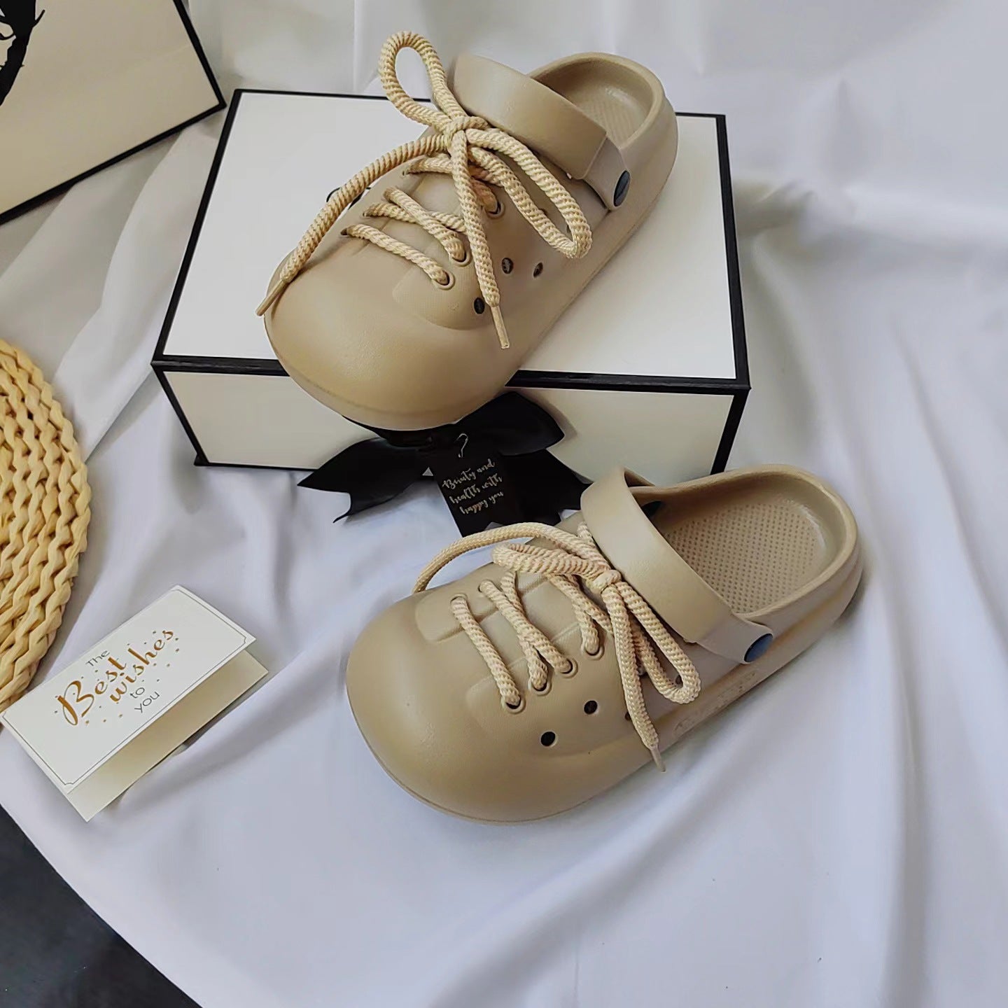Product Image for Damen Bequeme und stilvolle Clogs mit Schnürung Fudus, Grau / 3839