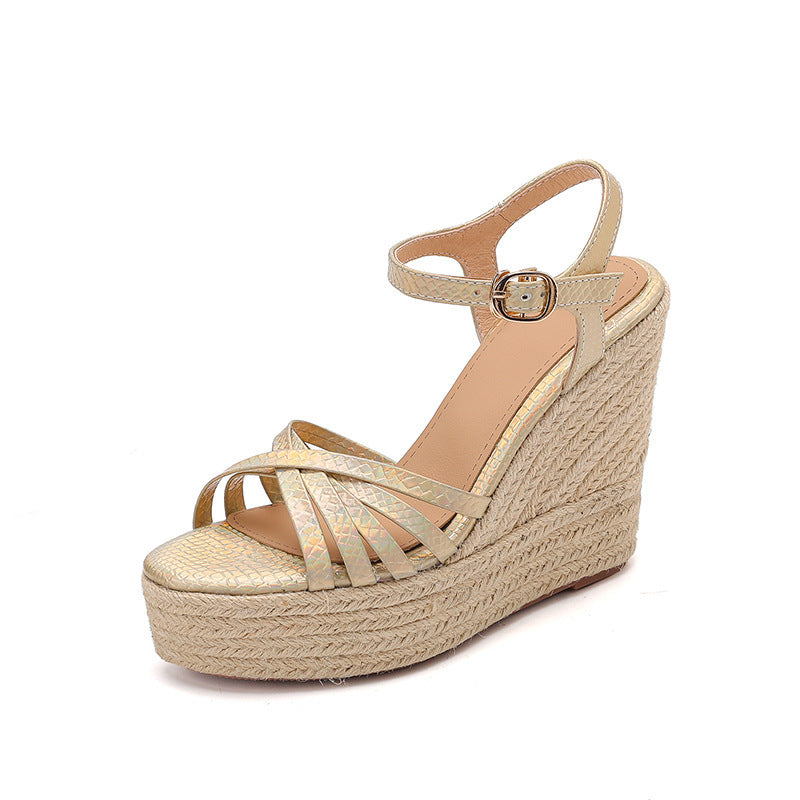 Product Image for Femme Strappy Espadrille Wedge Sandalen Fudus, Laser Gold / 44